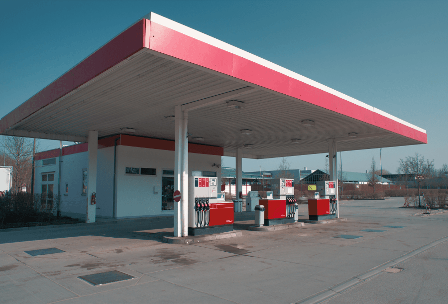 Unmortgagable - Petrol station